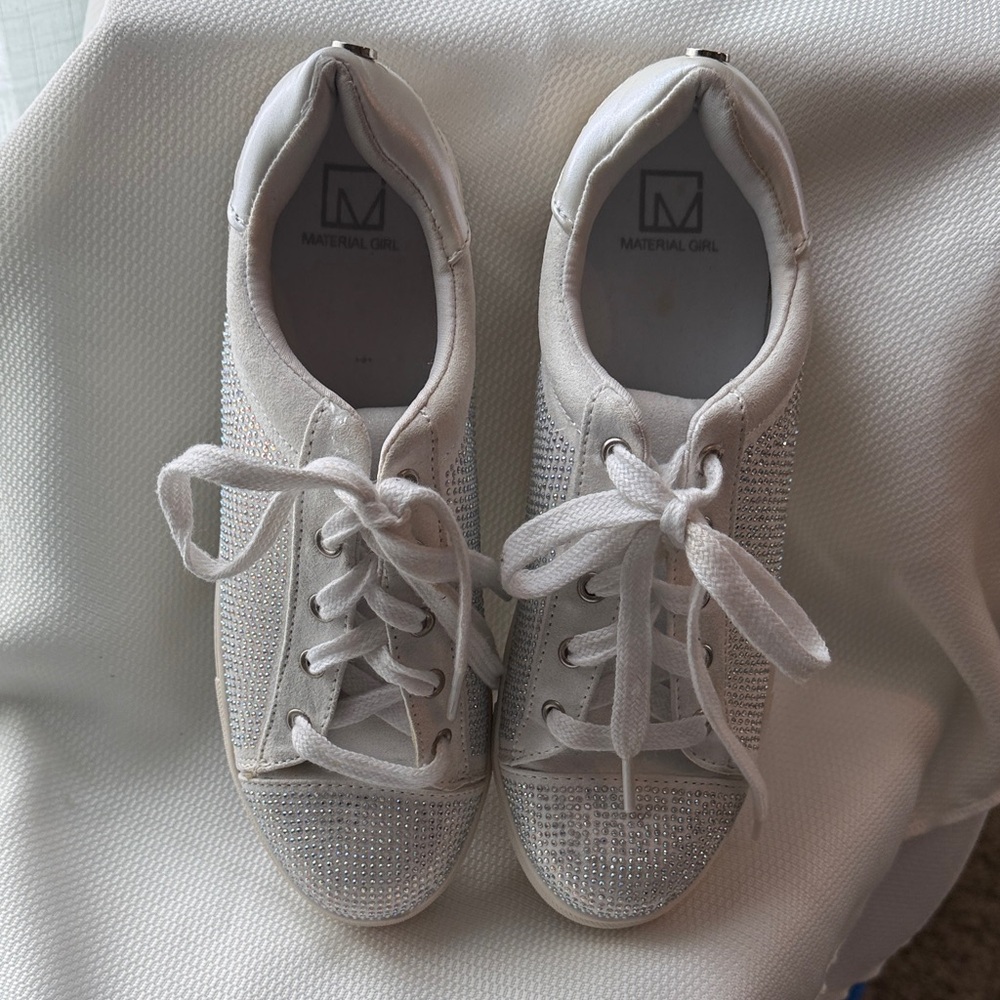 Material Girl Melanie Women 8M White Silver Rhinestone Embellished Sneaker Shoes